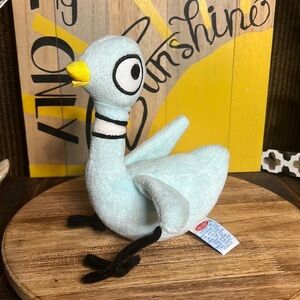 Yottoy Mo Willems Blue Pigeon Plush small Stuffed Animal. (2003’)